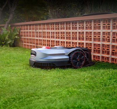 Sunseeker X7 Pro AWD Wireless Robot Lawn Mower | 3 Acre - X7 Pro